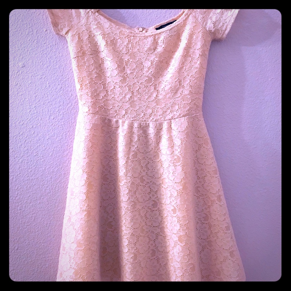 Off the shoulder forever 21 lace mini dress